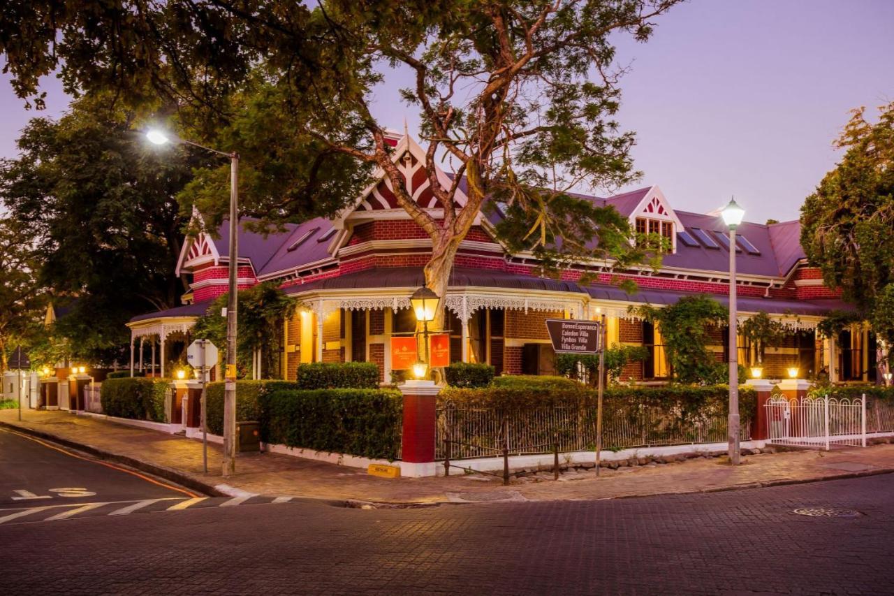 รูเซนวิจน์ เกสท์ เฮ้าส์ Hotel สเตลเลนบอช ภายนอก รูปภาพ