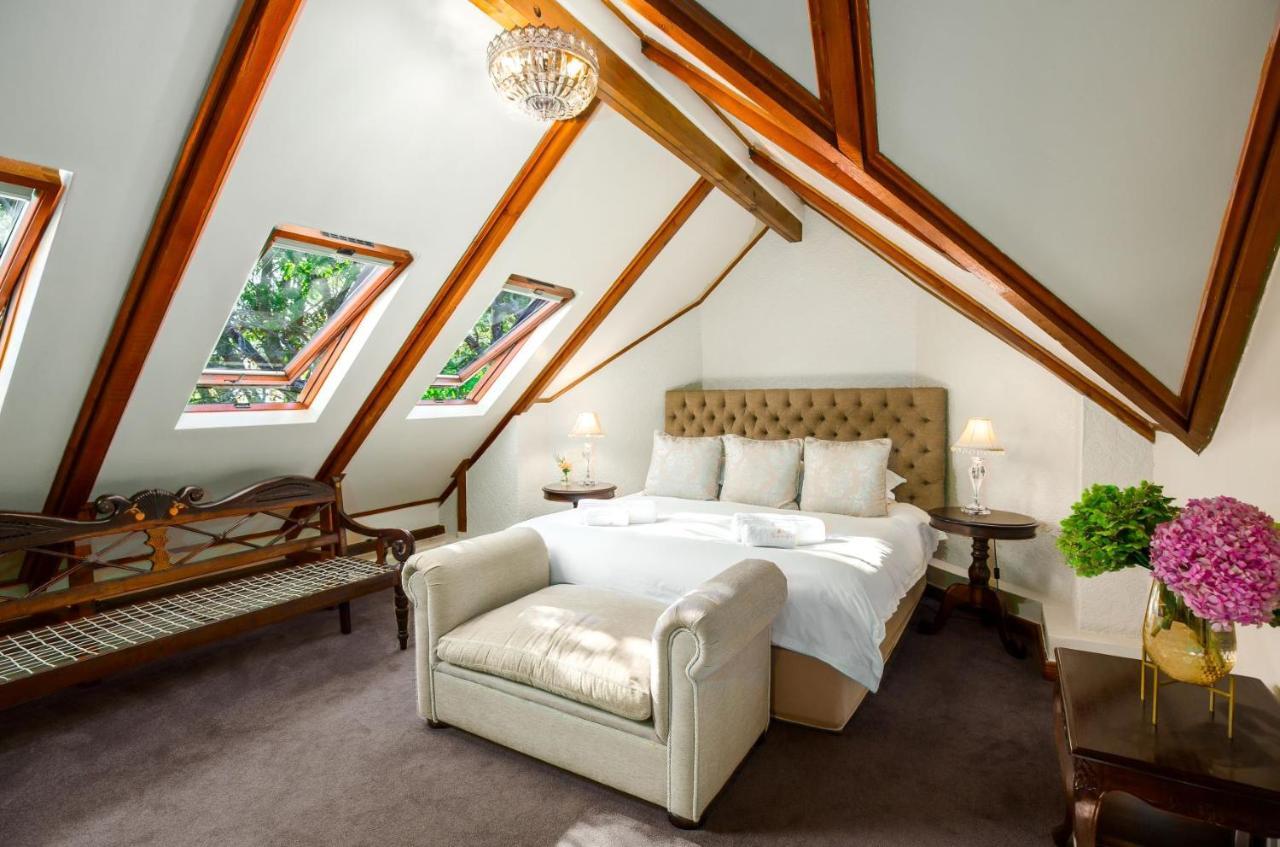 รูเซนวิจน์ เกสท์ เฮ้าส์ Hotel สเตลเลนบอช ภายนอก รูปภาพ